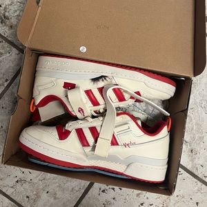 Adidas forum home alone collab size 11